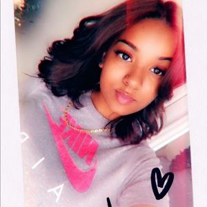 Meet your Posher, Latasha